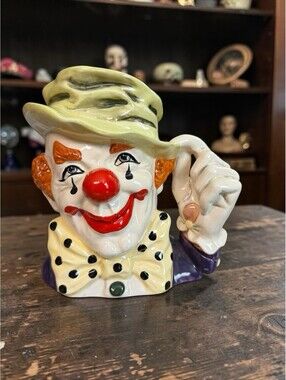 Vintage Royal Doulton “The Clown” Large Character Jug(Model D6834) First Edition